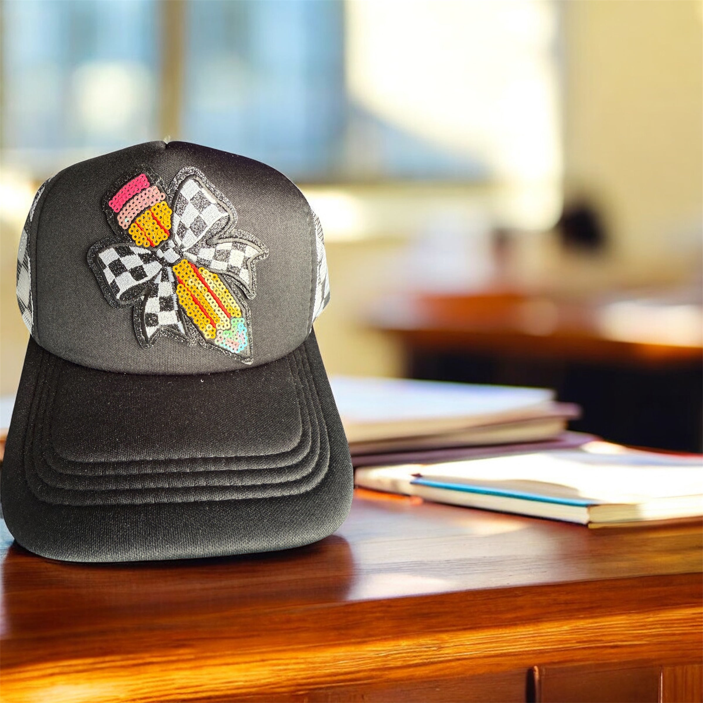 Pencil checkered bow trucker