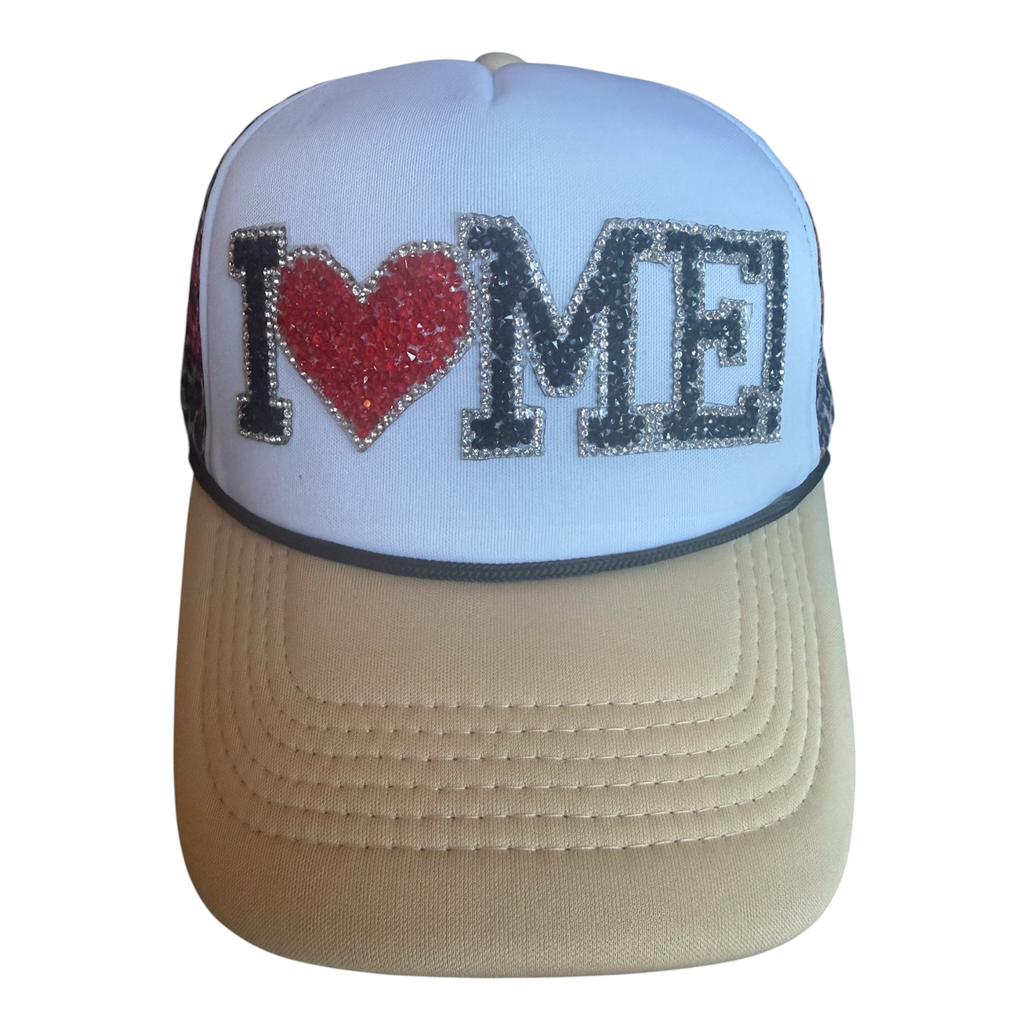 I love me! Trucker hat with printed leopard mesh with red lips